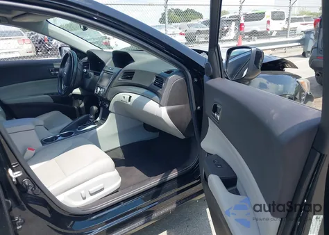 2017 Acura Ilx Premium Package/Technology Plus Package from USA, damaged, VIN 19UDE2F74HA004661